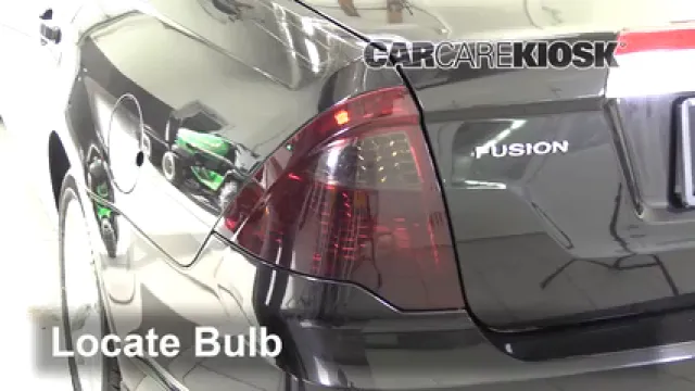 2012 Ford Fusion SEL 3.0L V6 FlexFuel Lights Reverse Light (replace bulb)